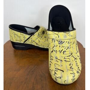 NIB Dansko Yellow Patterned Leather Professional Comfort Clogs Box Size 11